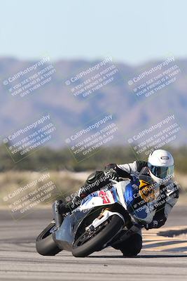media/Jan-16-2026-CVMA Friday Practice (Fri) [[6f2bf47531]]/5-Racer 4-Trackday1/Session 5 (Turn 16)/
